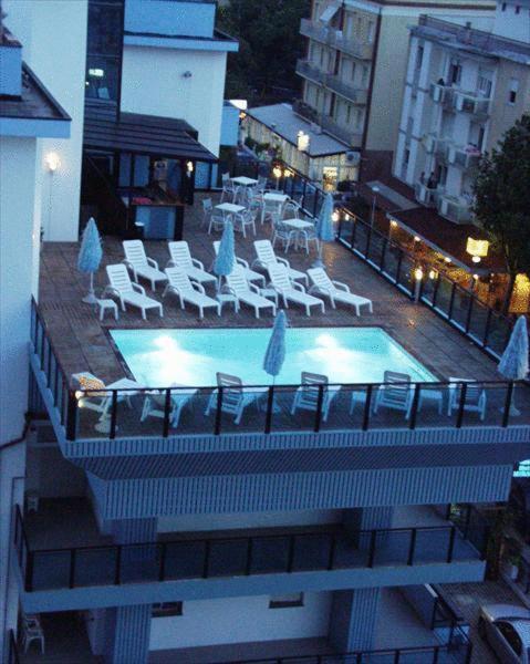 Hotel Mirage Lido di Classe Exterior photo